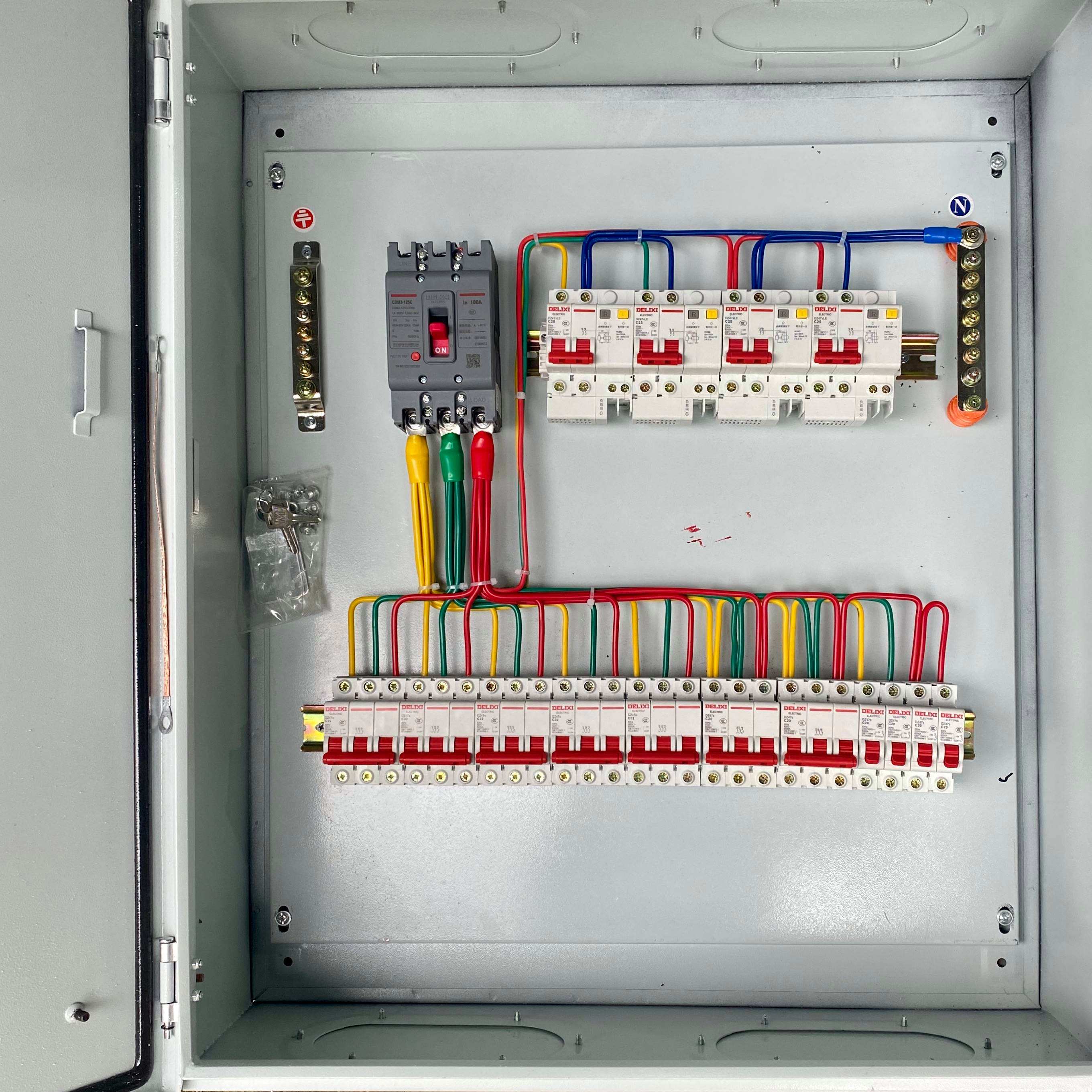 家用小配電箱的結構與線路控制原理